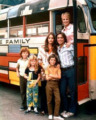 036a Partridge Family bij bus